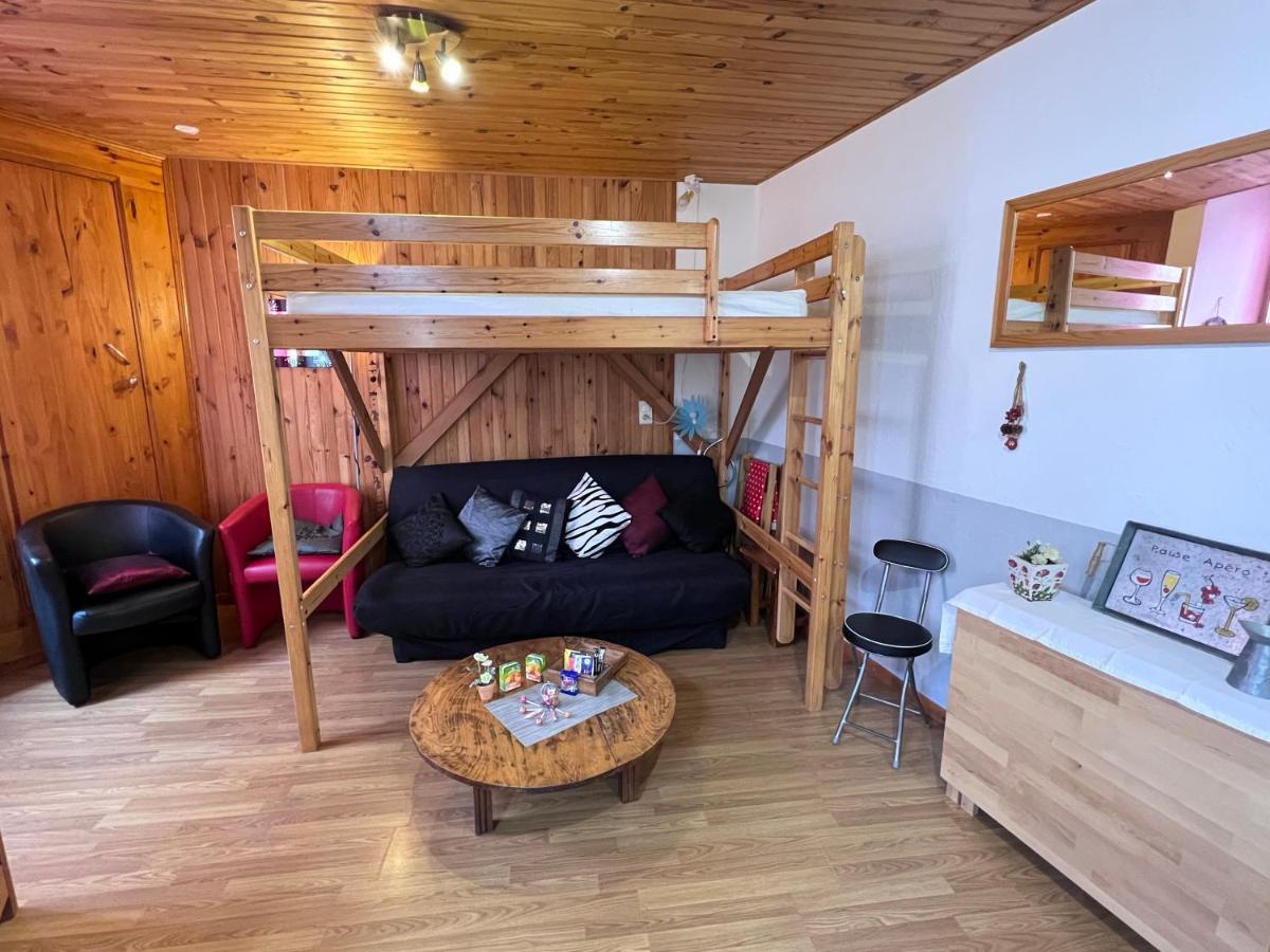 L'Astazou "Pret Gracieux Du Materiel De Ski" Au Studio Luz-Saint-Sauveur Εξωτερικό φωτογραφία
